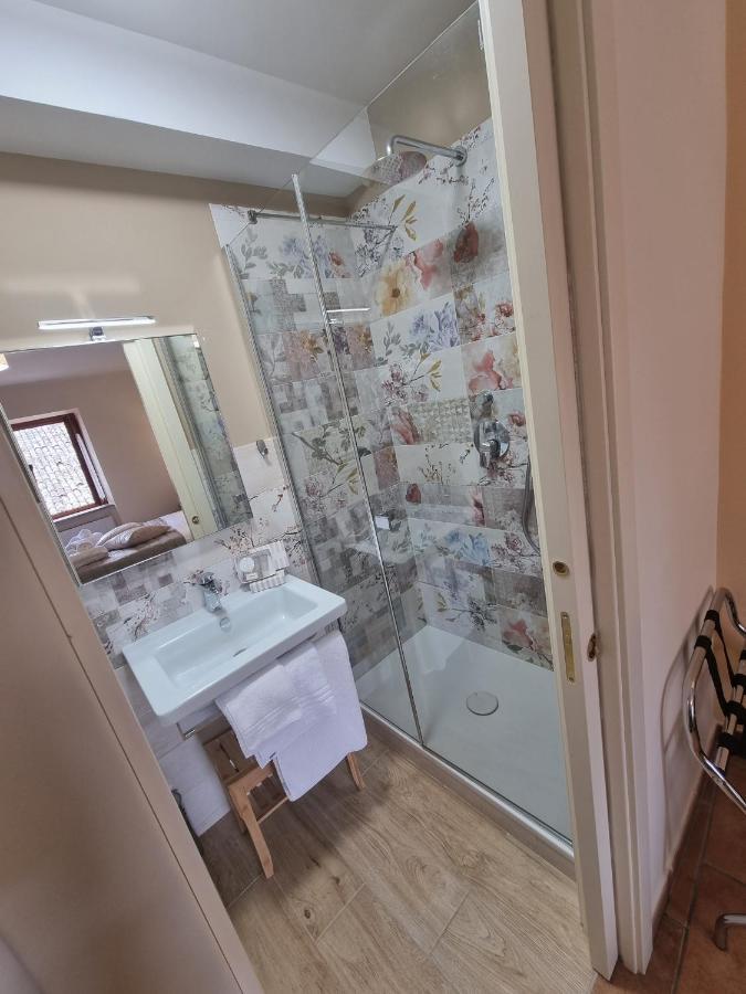 Lucyben Guesthouse Cascia Eksteriør bilde